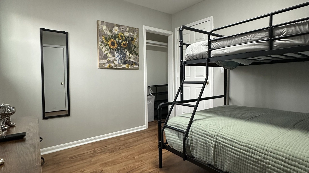 Photo of Bedroom in Overland Park