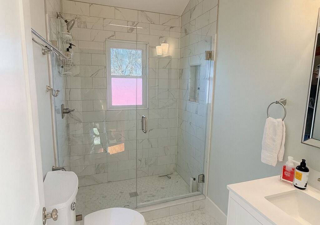 Photo of Bathroom in Drake