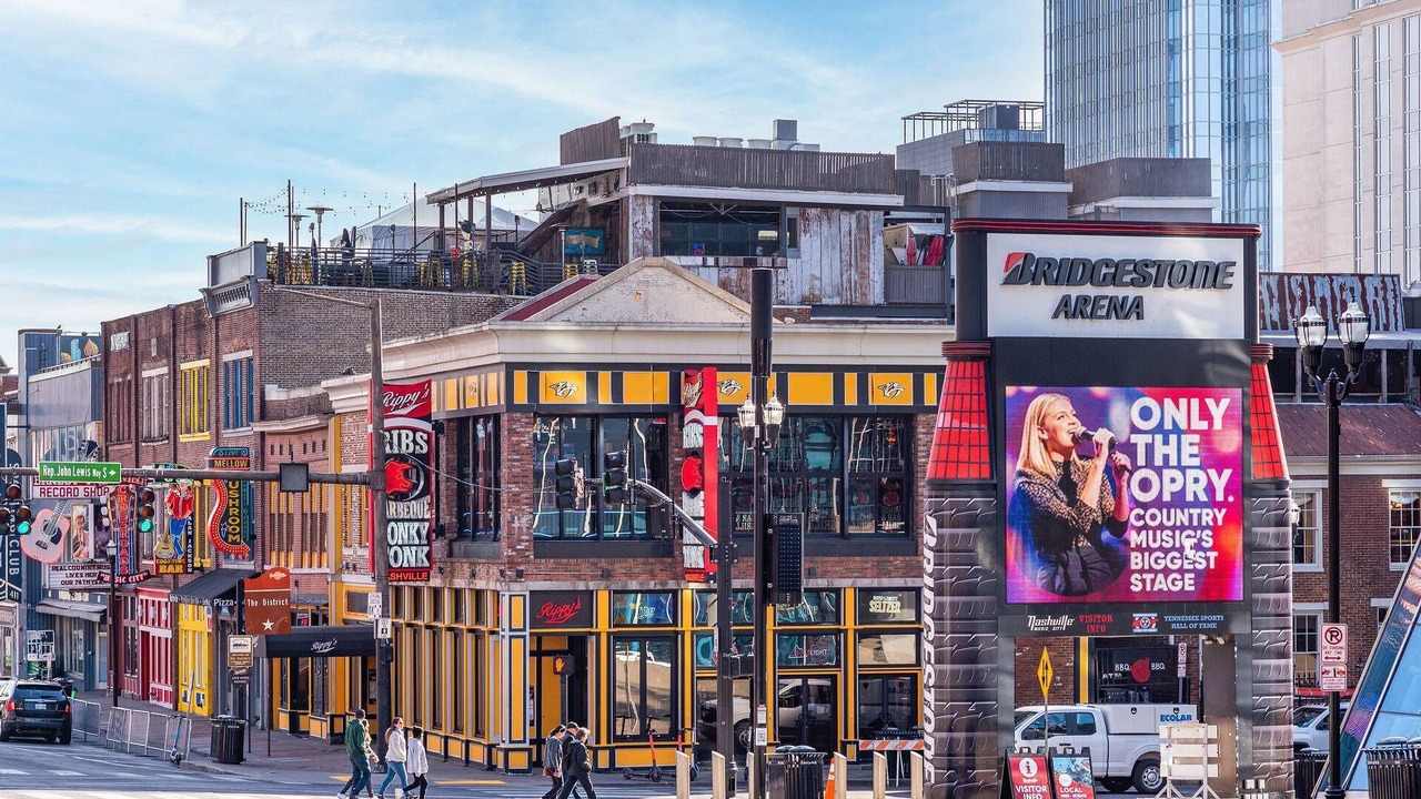 Photo of Others in Nashville
