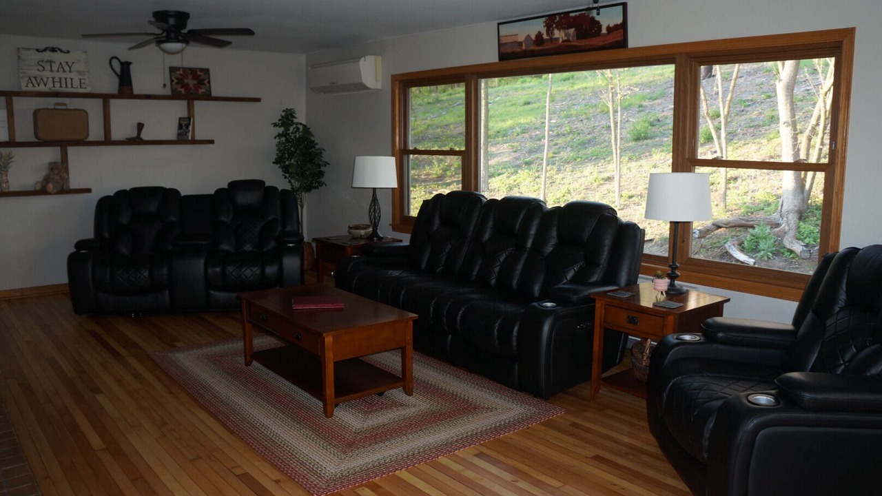Photo of Livingroom in Onalaska