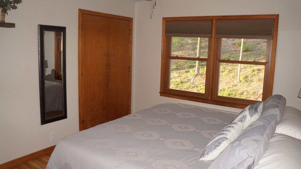 Photo of Bedroom in Onalaska