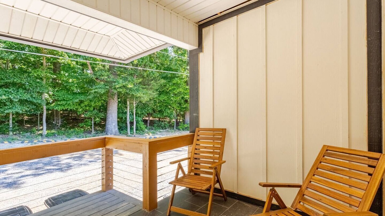 Photo of Patio Balcony in Jefferson City
