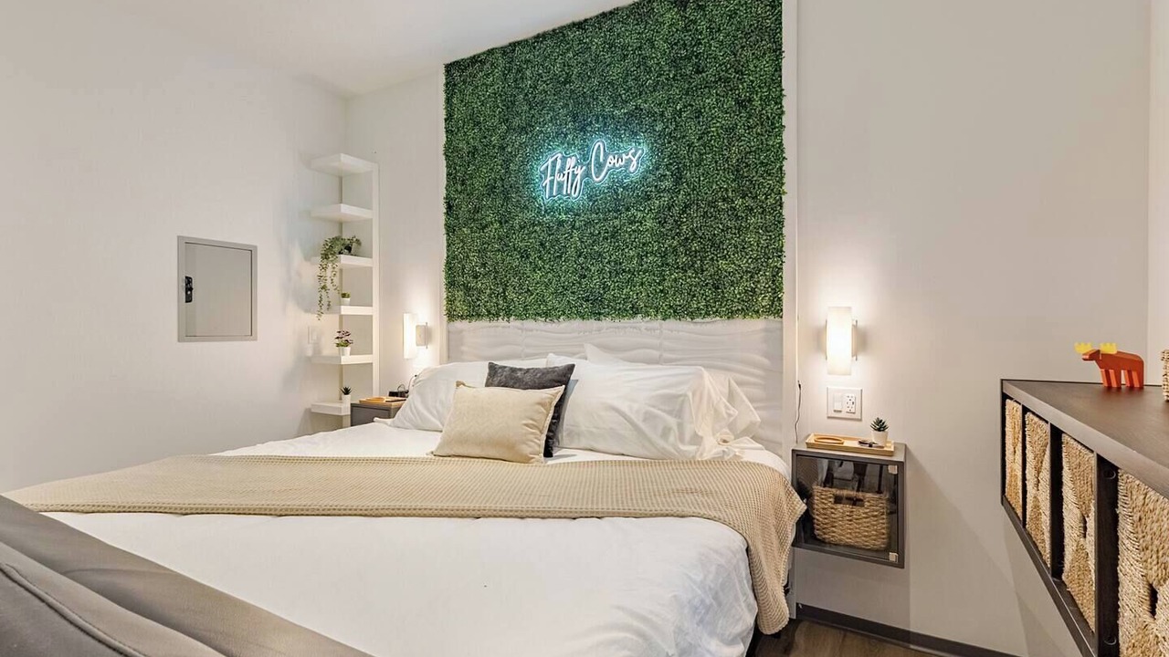Photo of Bedroom in Jefferson City