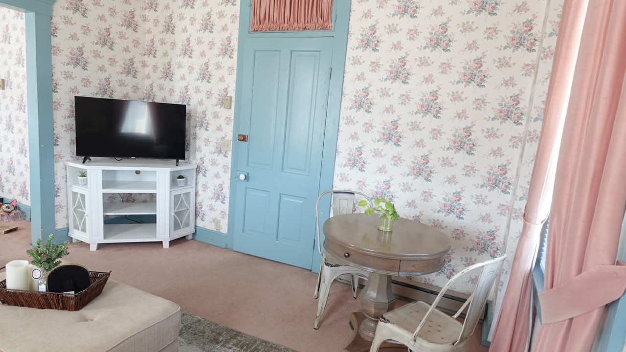 Photo of Livingroom in Hermann
