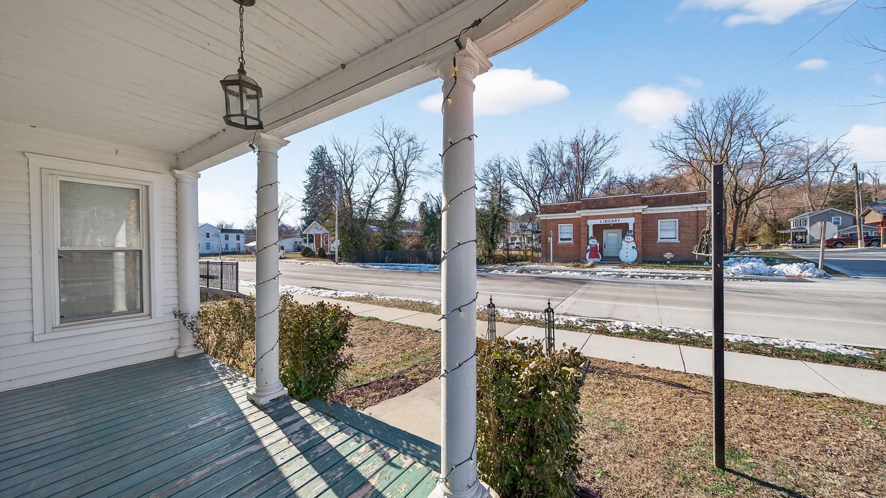 Photo of Outdoor in Clarksville