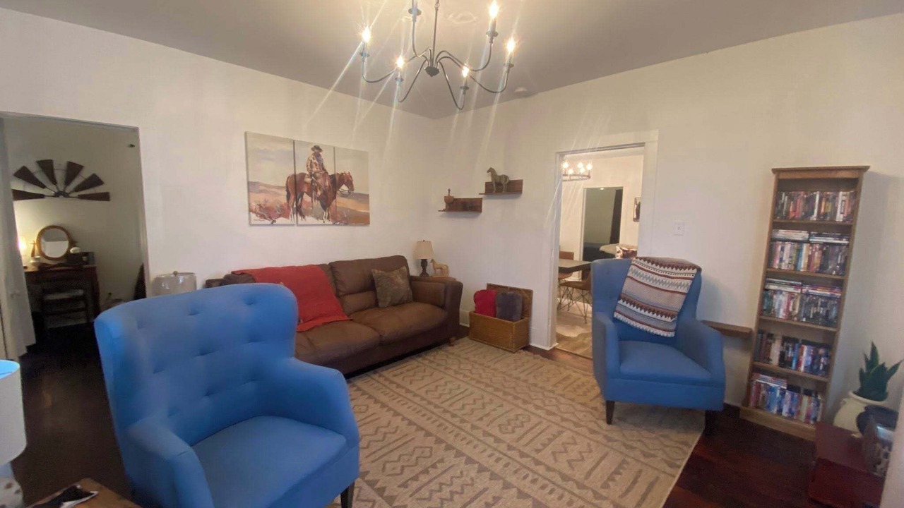 Photo of Livingroom in Carrollton