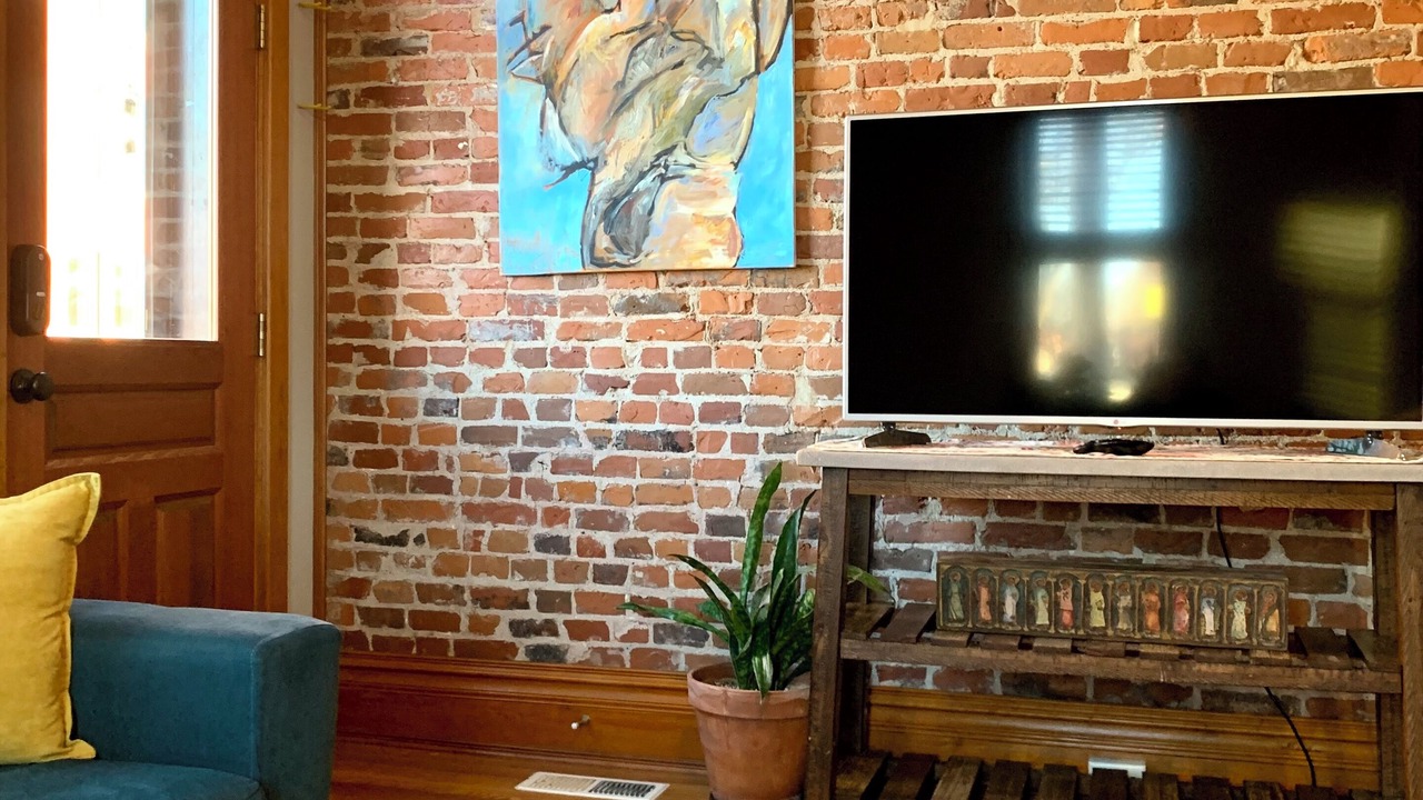 Photo of Livingroom in Dubuque