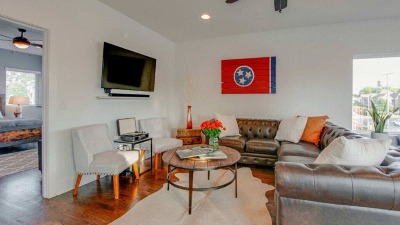 Photo of Livingroom in Salemtown