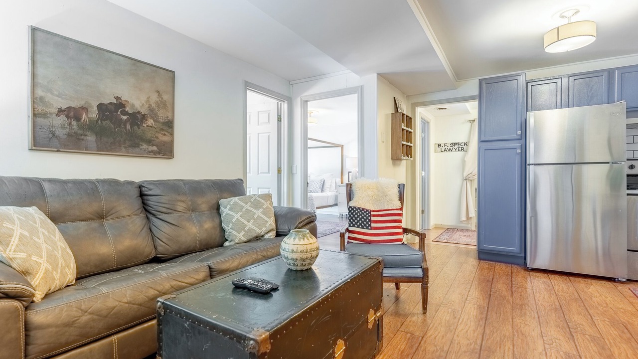 Photo of Livingroom in Livingston