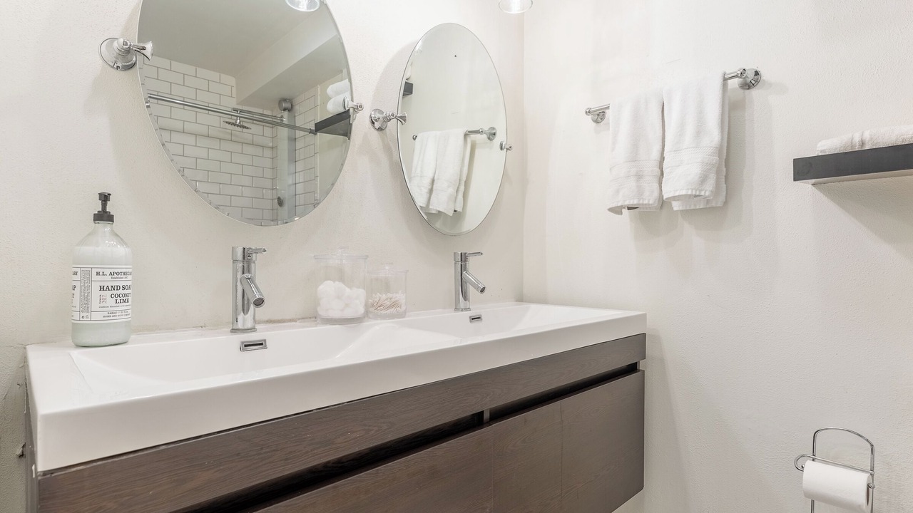 Photo of Bathroom in Livingston