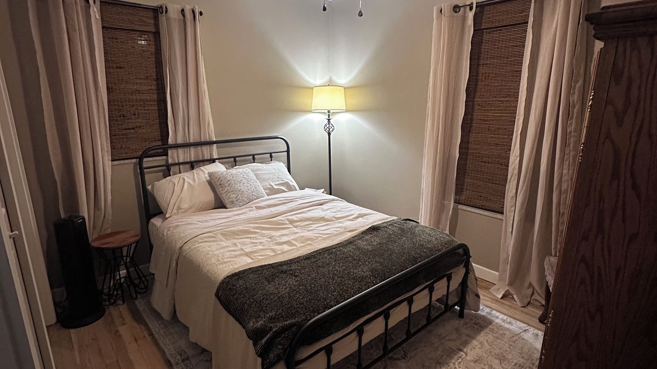 Photo of Bedroom in Evansville