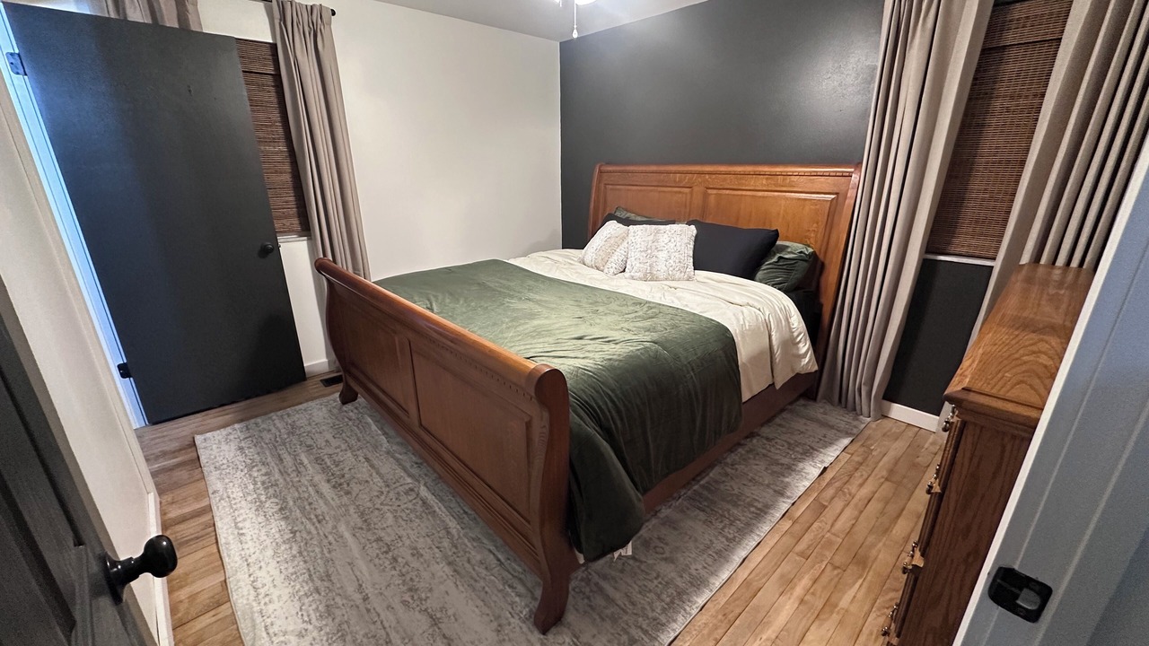 Photo of Bedroom in Evansville