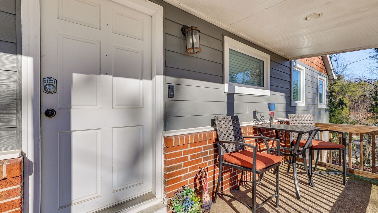 Photo of Outdoor in Stuart Heights - Rivermont