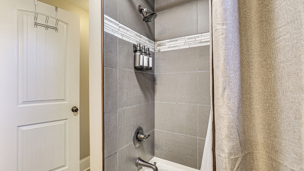 Photo of Bathroom in Stuart Heights - Rivermont