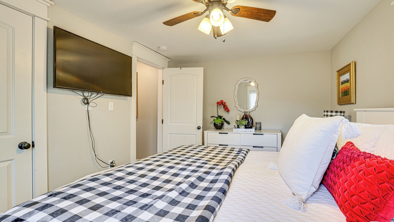 Photo of Bedroom in Stuart Heights - Rivermont
