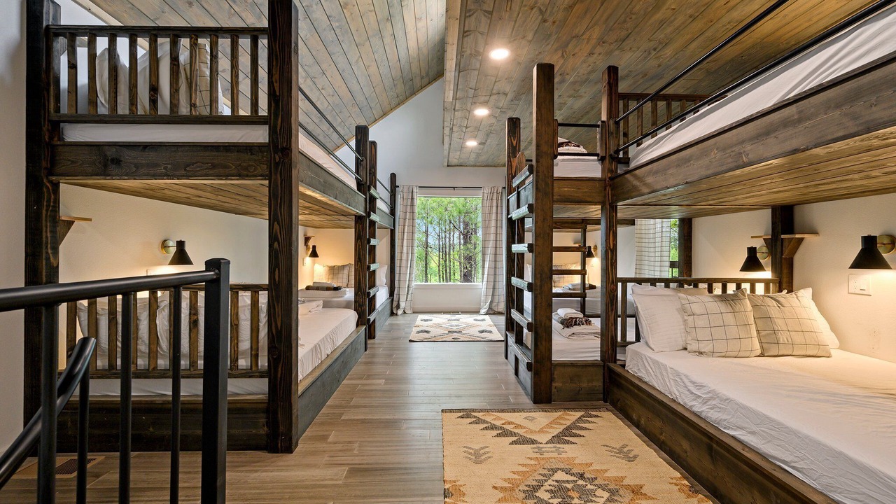 Photo of Bedroom in Pickens