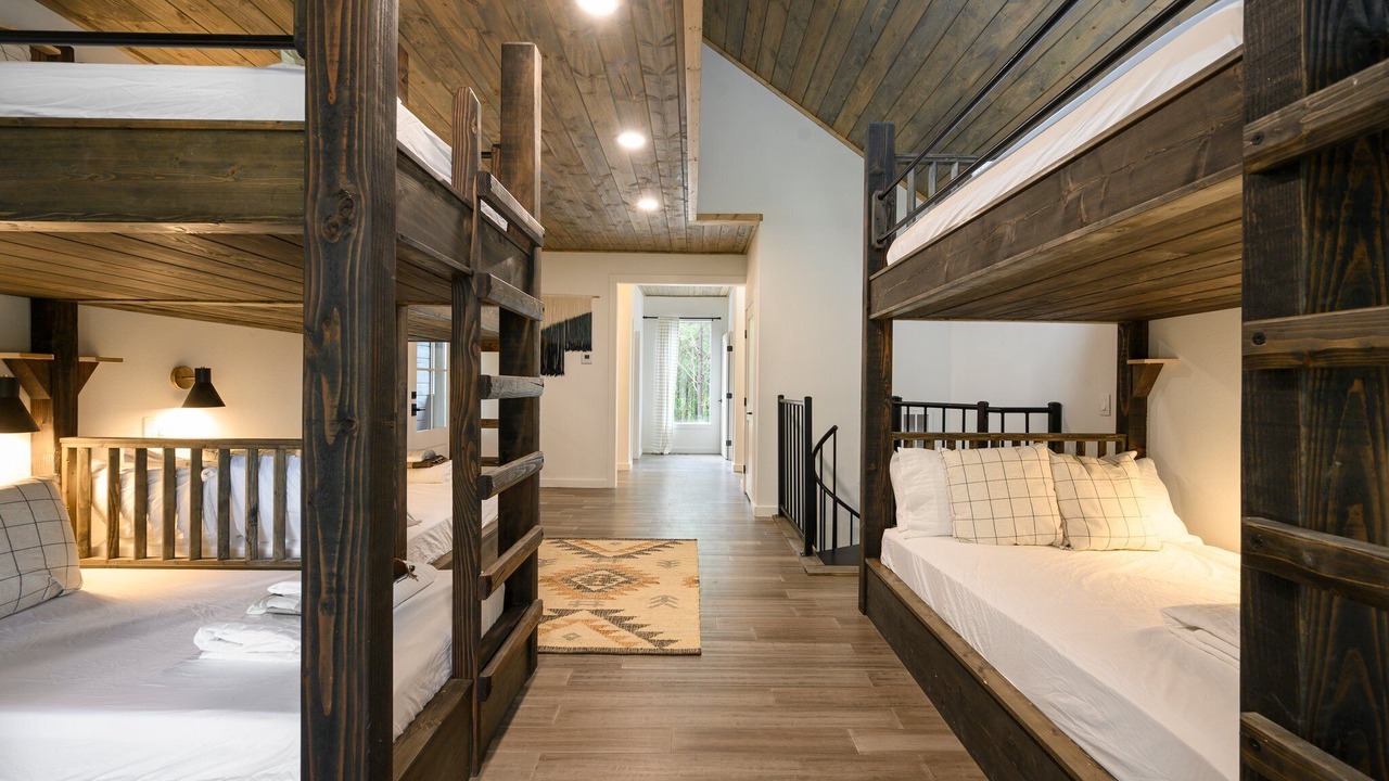 Photo of Bedroom in Pickens