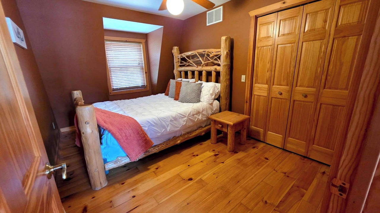 Photo of Bedroom in Big Bay