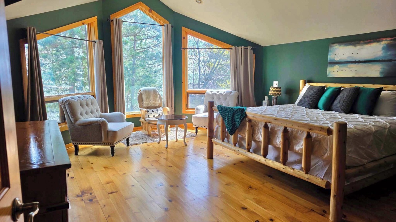 Photo of Bedroom in Big Bay