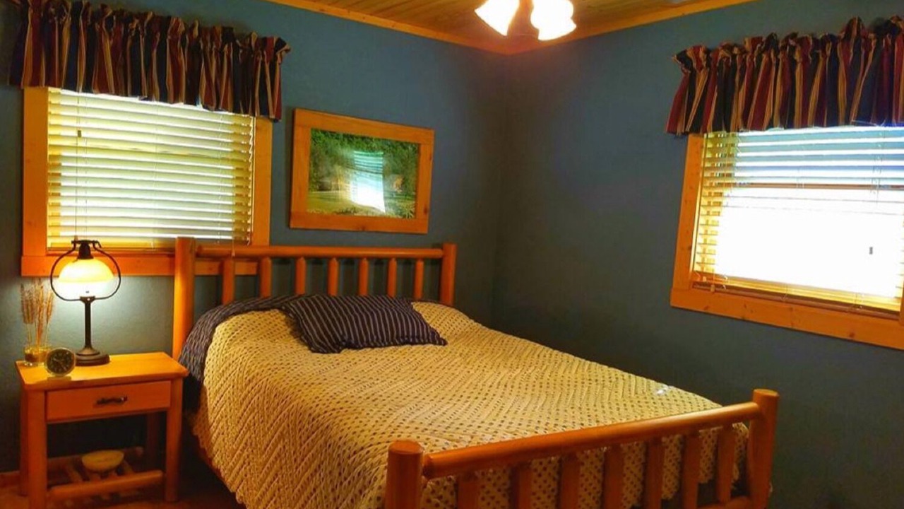 Photo of Bedroom in Waterville