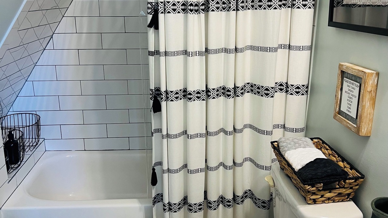 Photo of Bathroom in Sardis