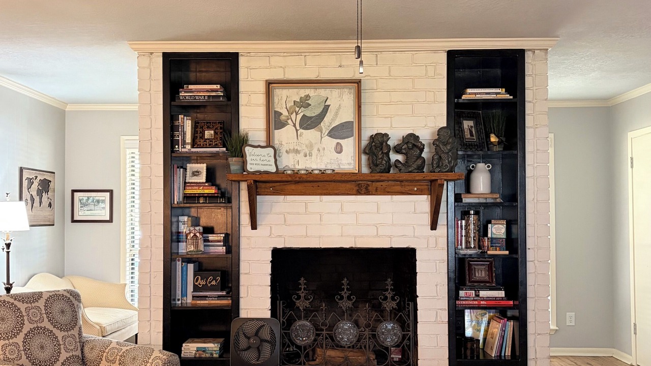 Photo of Livingroom in Alexandria