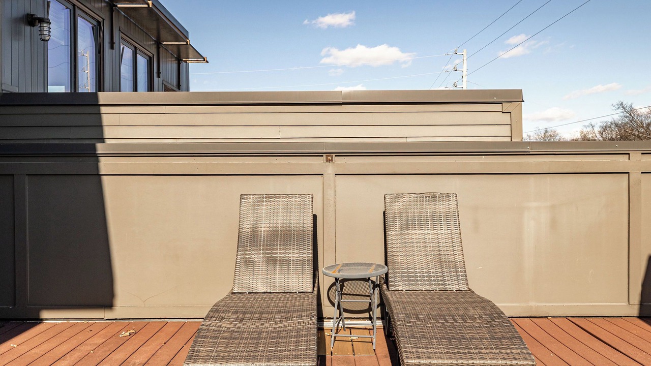 Photo of Patio Balcony in 12 South
