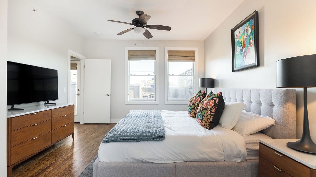 Photo of Bedroom in 12 South