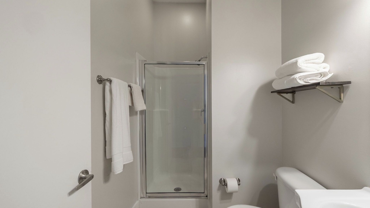Photo of Bathroom in 12 South