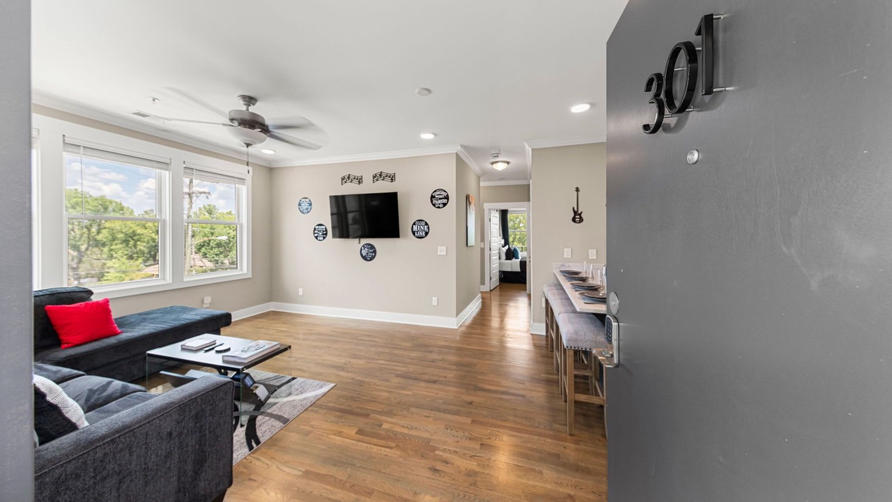 Photo of Livingroom in The Nations