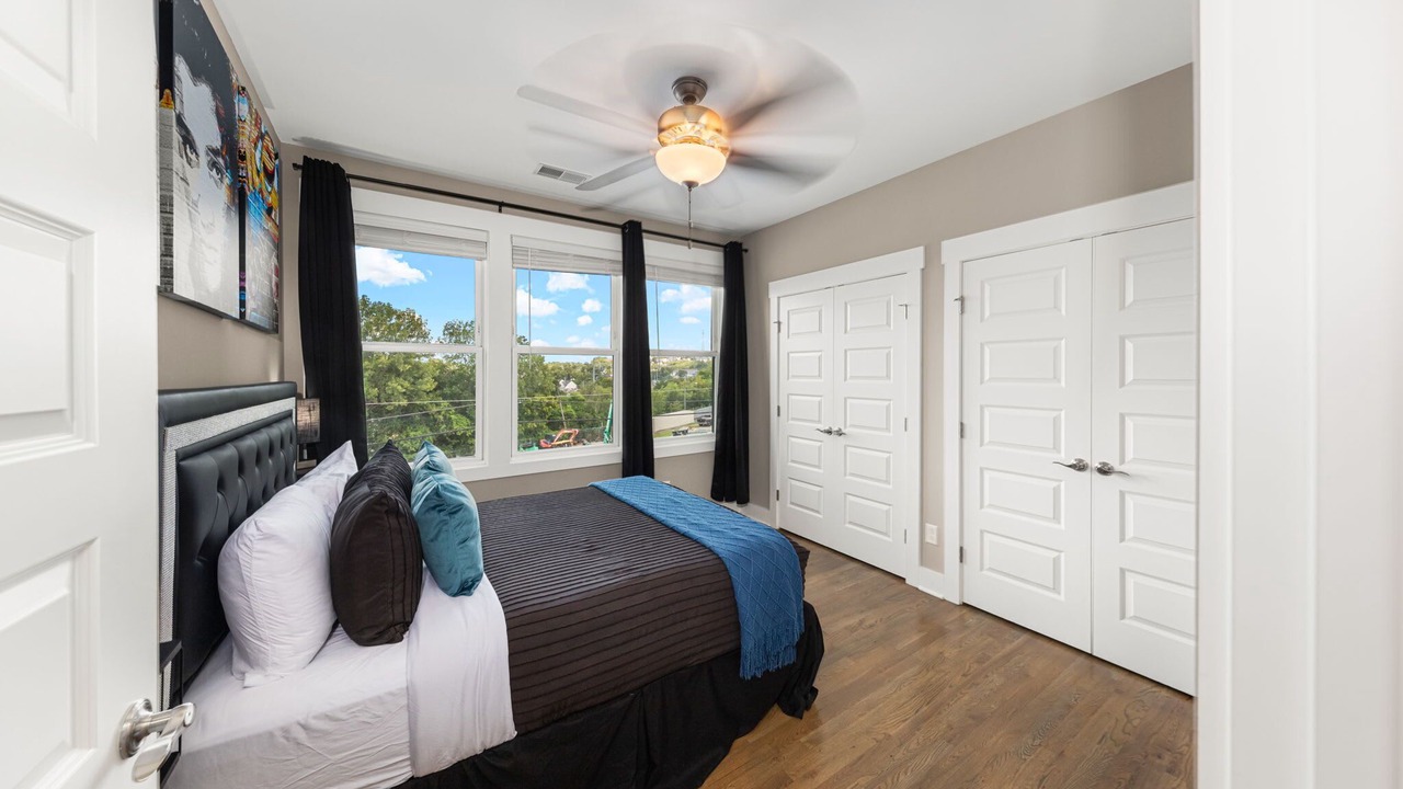 Photo of Bedroom in The Nations