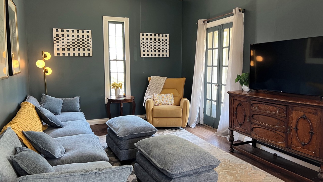 Photo of Livingroom in Corinth