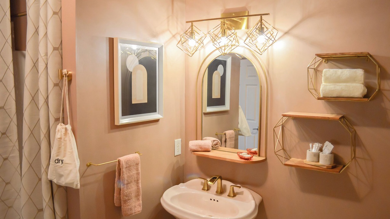 Photo of Bathroom in Evansville