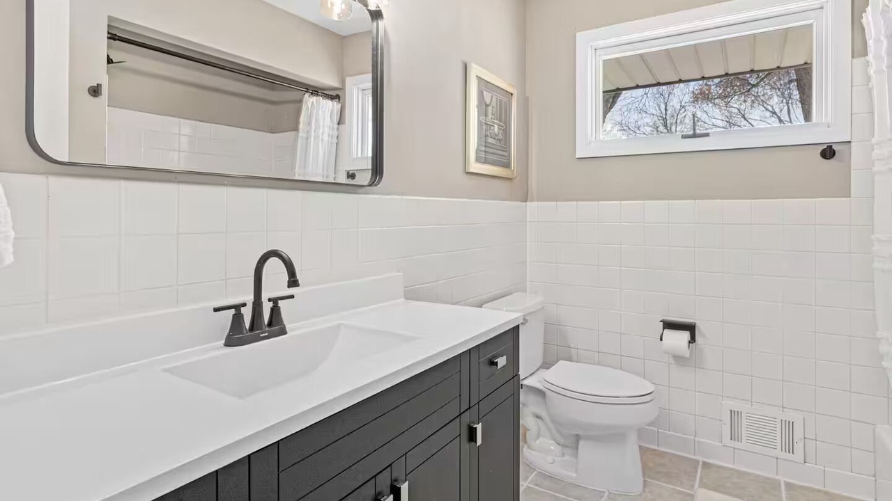 Photo of Bathroom in Roseville