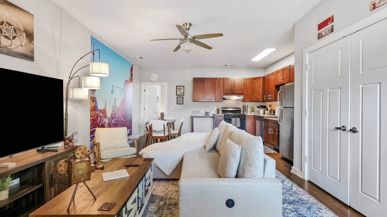 Photo of Livingroom in Salemtown