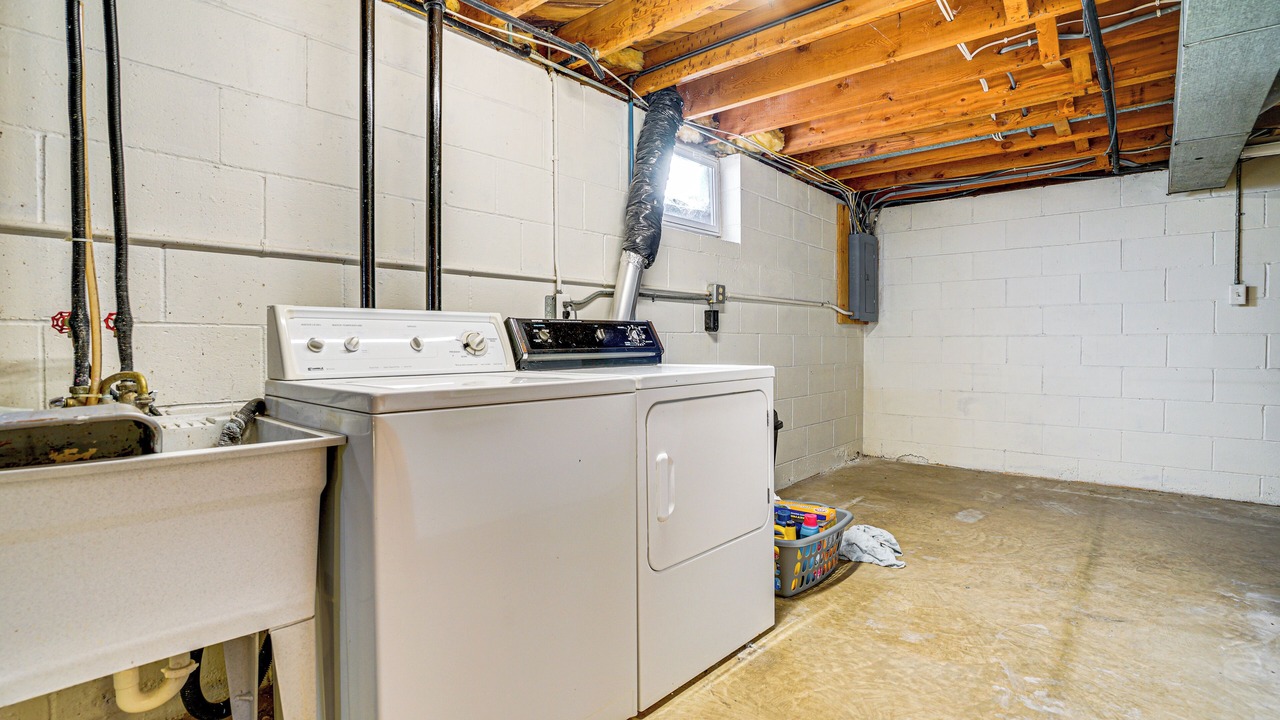 Photo of Bedroom in Cottage Grove