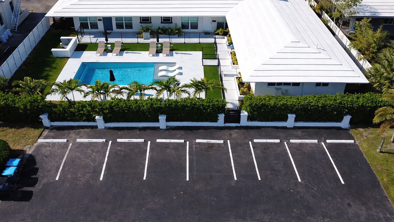 Photo of Outdoor in Coral Ridge