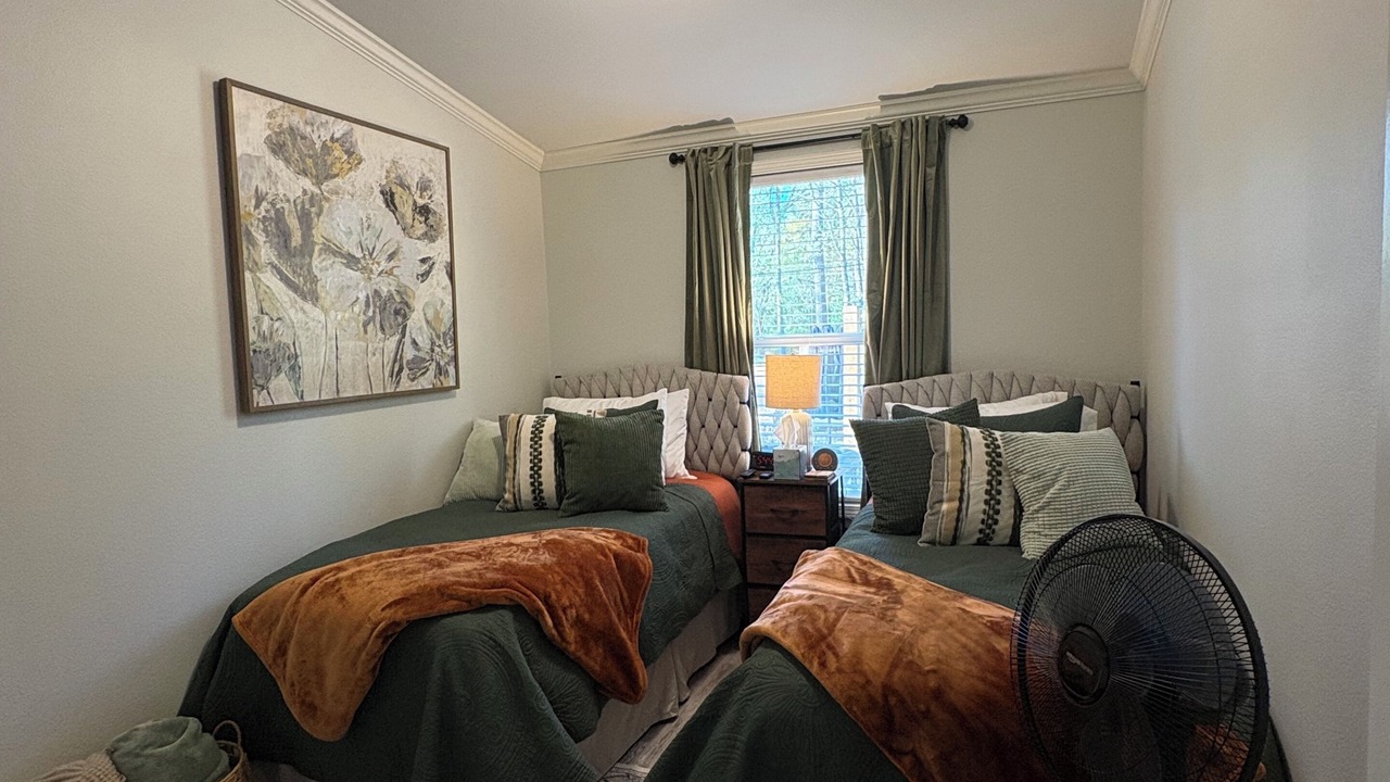 Photo of Bedroom in Central