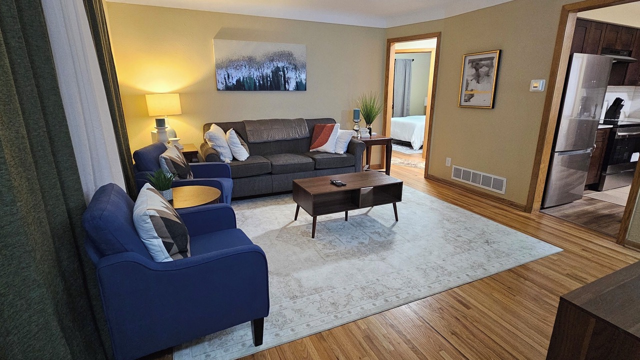 Photo of Livingroom in North End