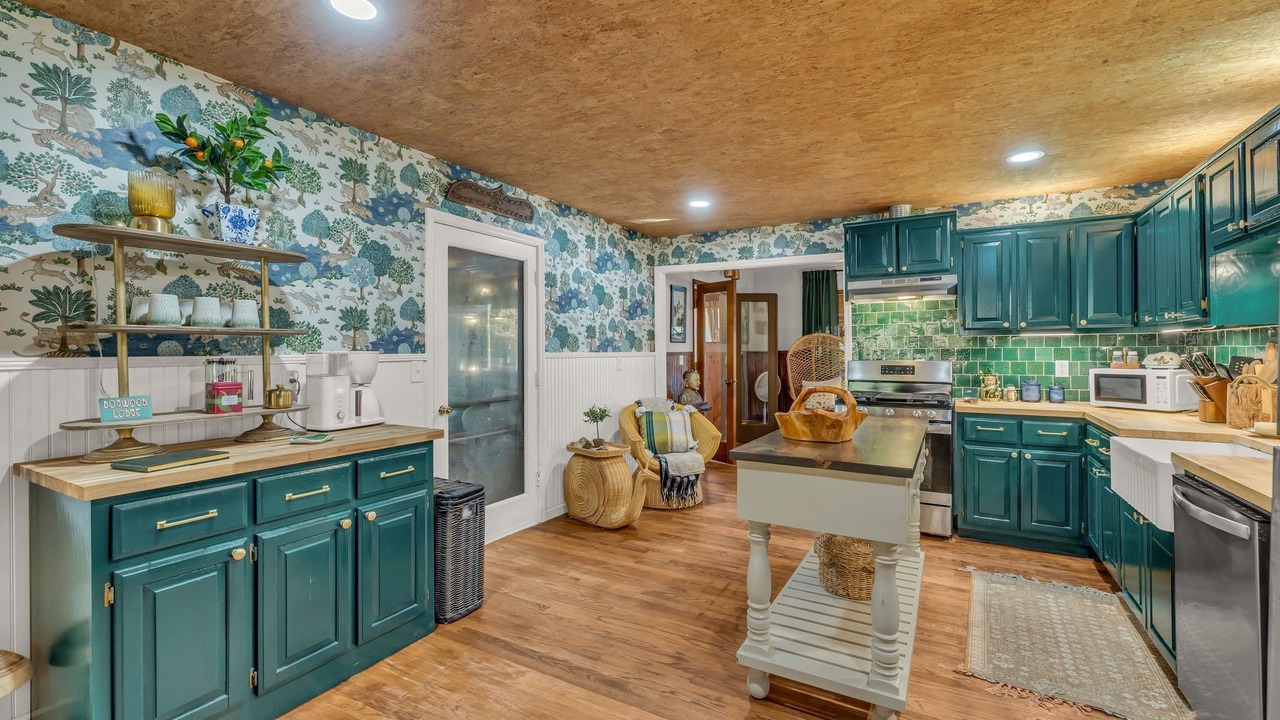 Photo of Kitchen in Coalmont