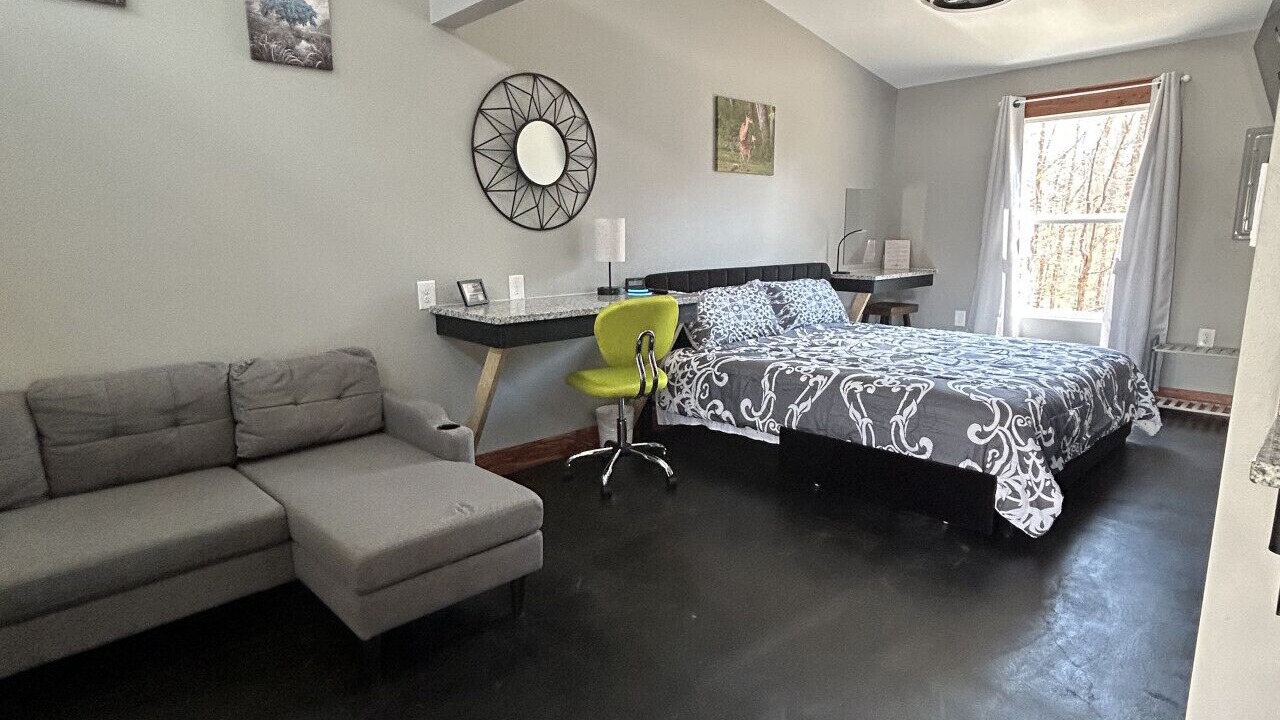 Photo of Bedroom in Lewis County