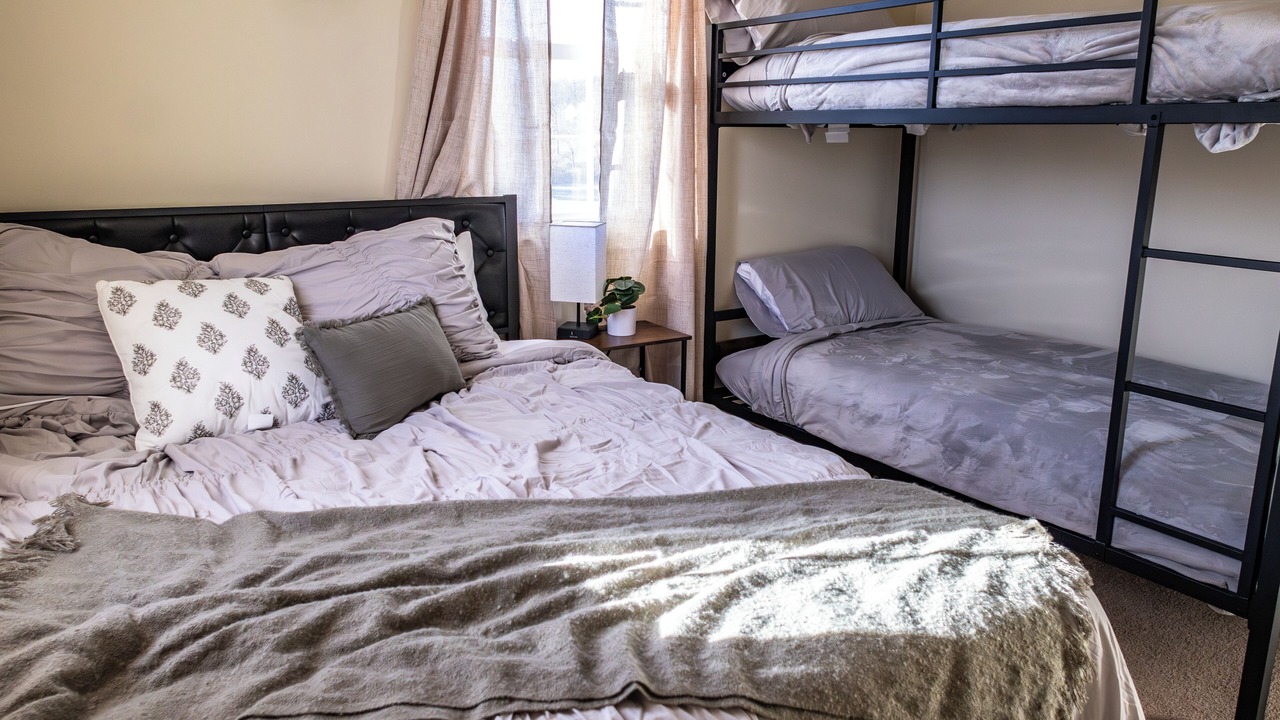 Photo of Bedroom in Huron
