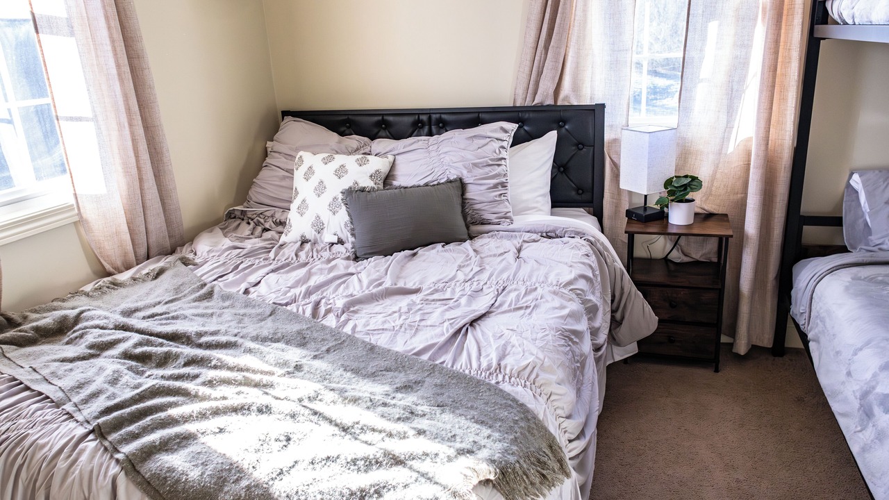 Photo of Bedroom in Huron