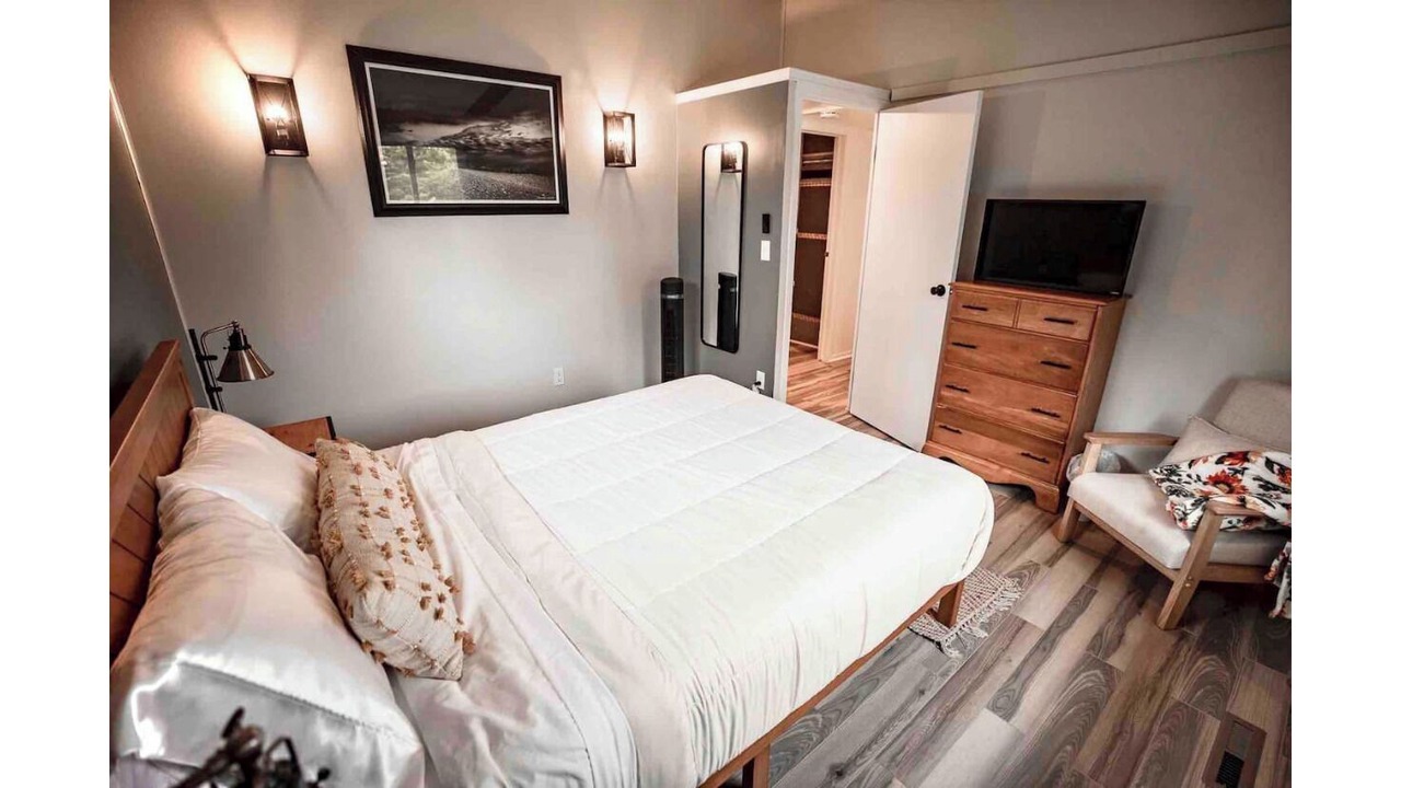 Photo of Bedroom in Fostoria