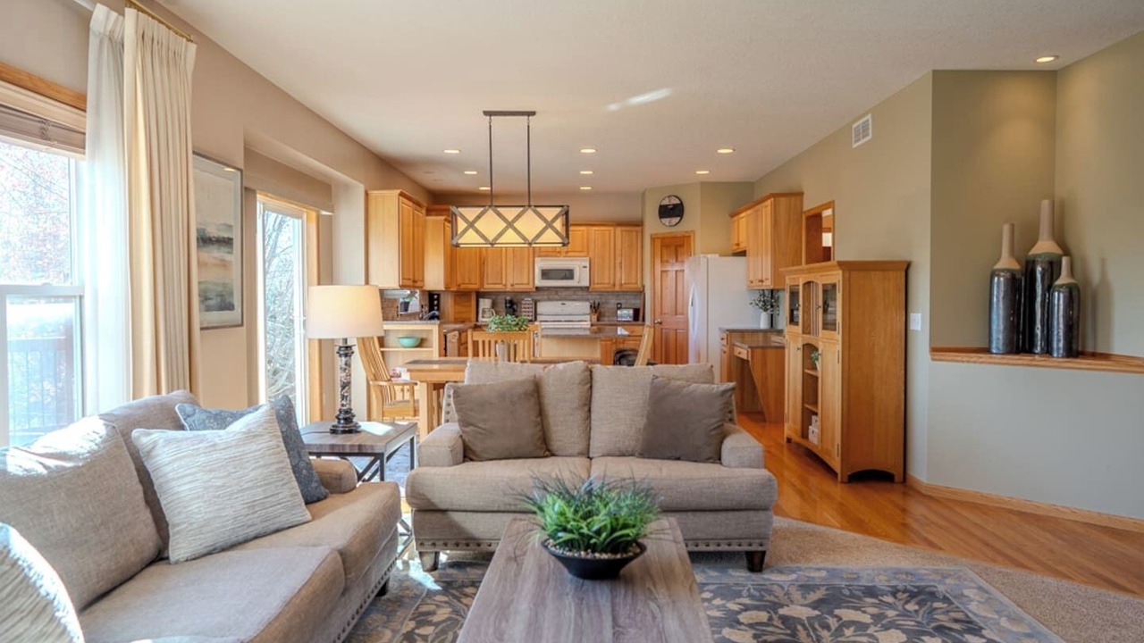 Photo of Livingroom in Rosemount