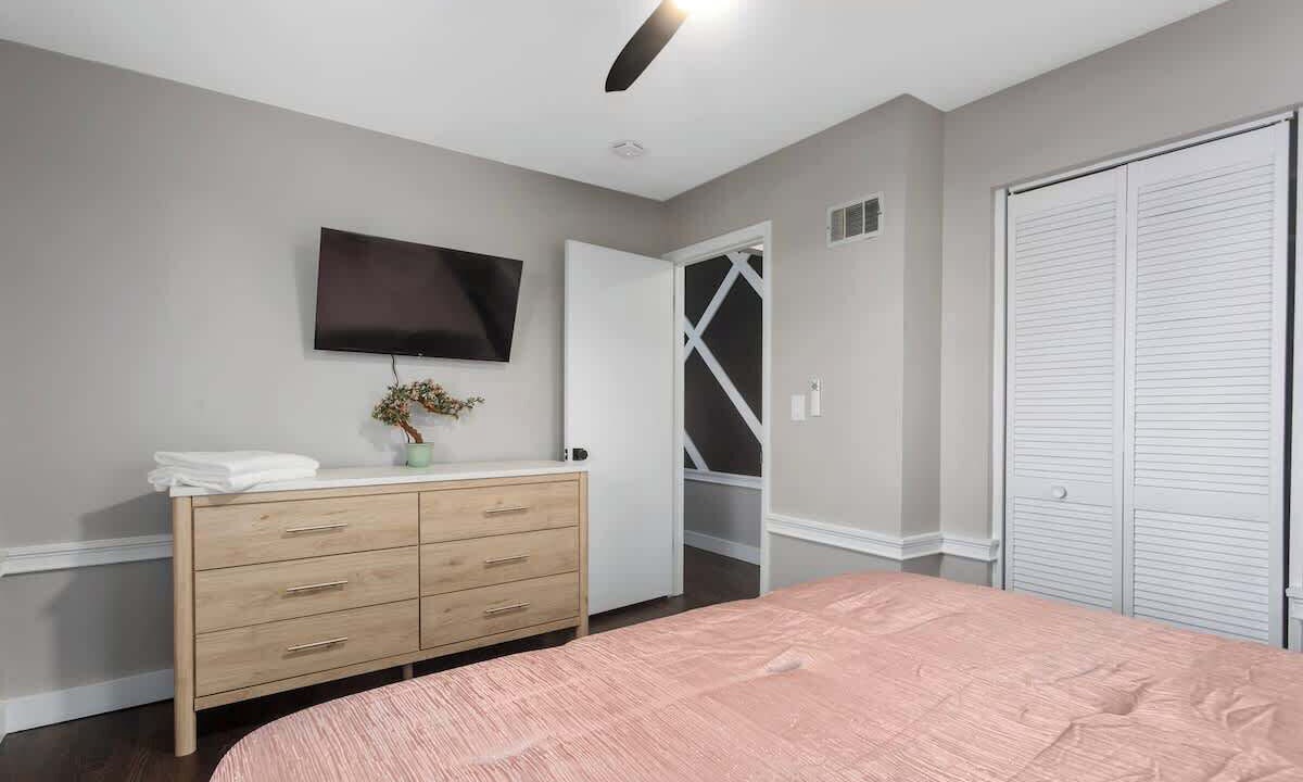 Photo of Bedroom in Westwood