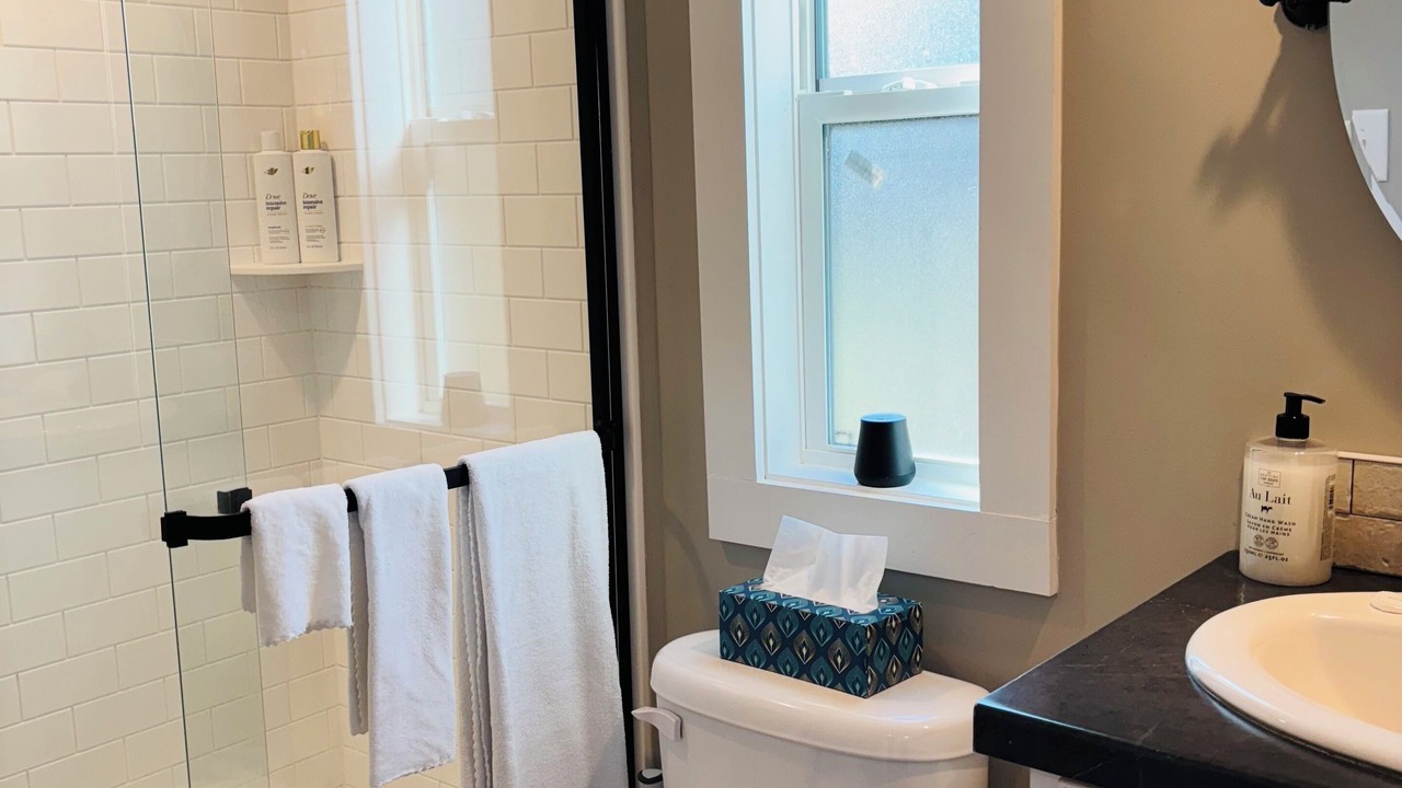 Photo of Bathroom in Big Sandy