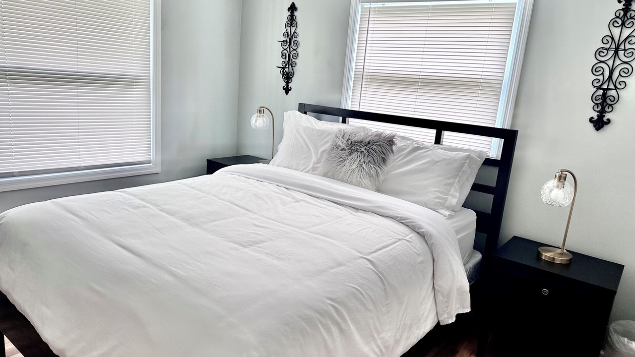 Photo of Bedroom in Ashley Oaks