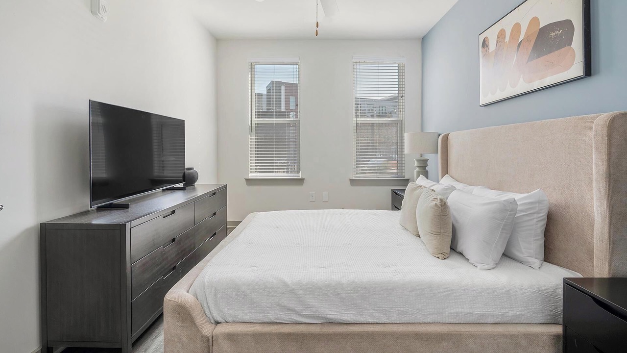 Photo of Bedroom in Hurwood Heights