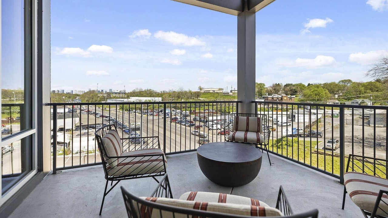 Photo of Outdoor in Hurwood Heights